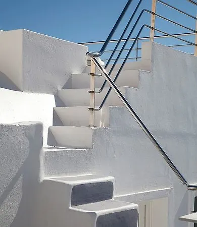 Hotel Whitedeck Santorini