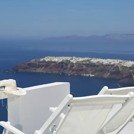 Hotel Whitedeck Santorini 3*